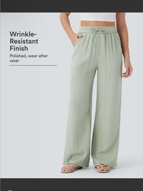 HALARA Relaxed Wide-Leg Drawstring Pants in Sage
